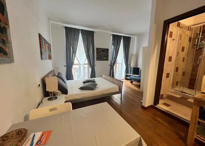 Studio Apartments Centro Storico Via Manno
