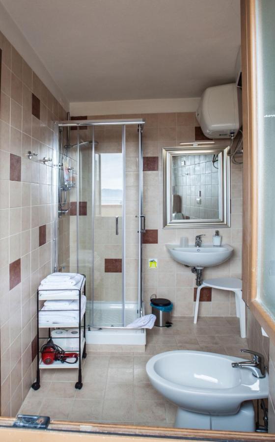Apartment Centro Storico Via Manno Cagliari