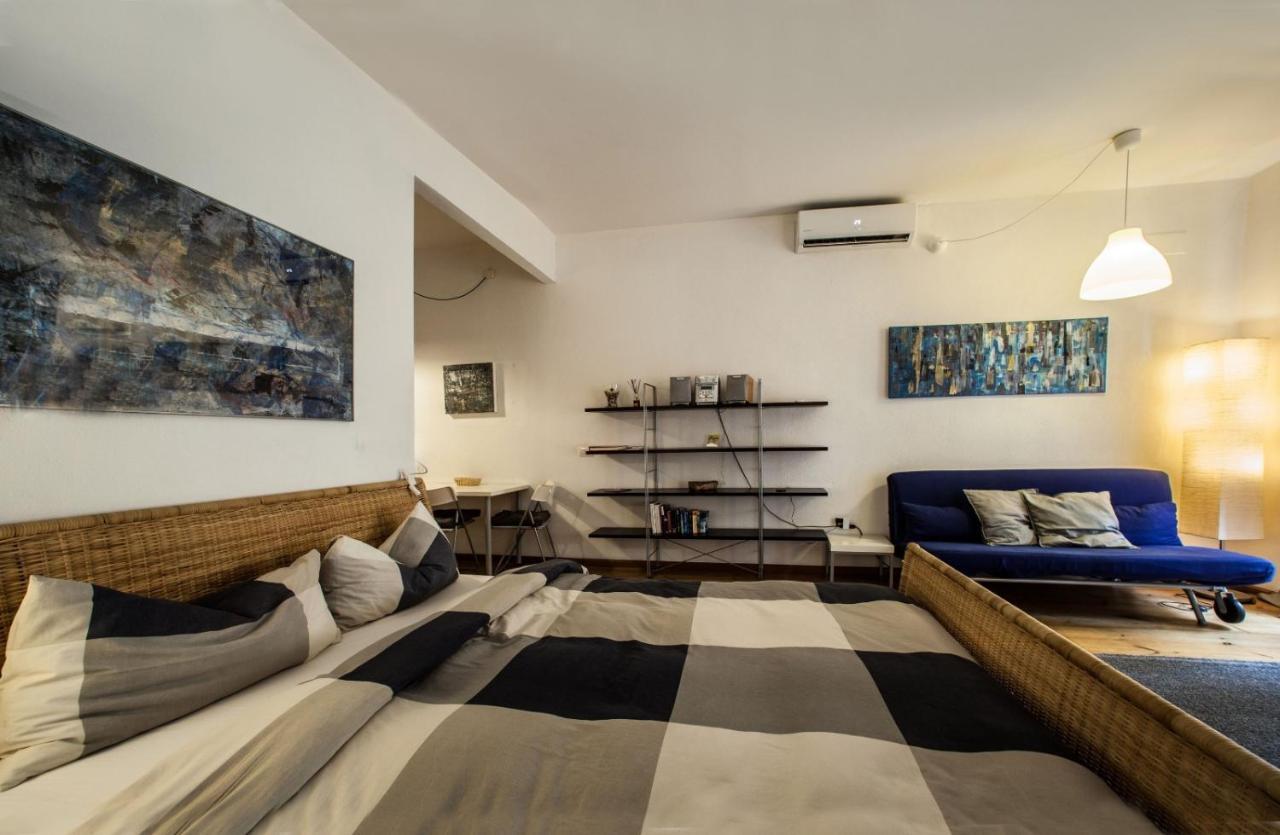 Apartment Centro Storico Via Manno *