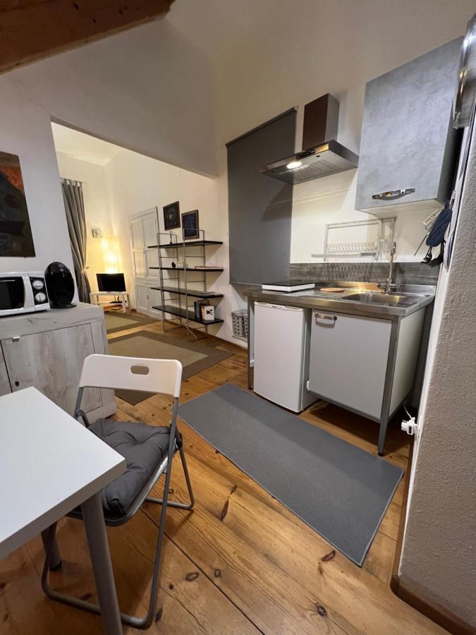 Centro Storico Via Manno Apartment *